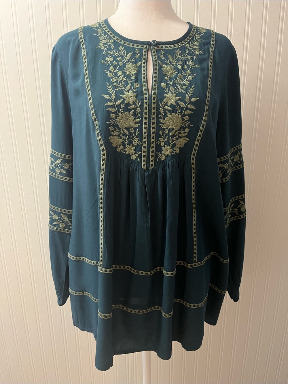 J. Jill Teal Tunic with Olive Green Embroidery